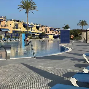 Villa Bonita Con Propio Entrada Y Con Piscina, San Bartolomé